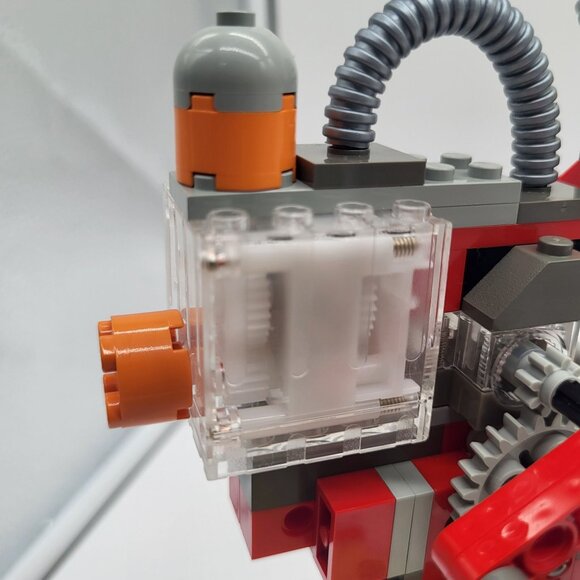 LEGO Inventor Wild Wind-Up 4093 Complete with manual-no box - Picture 9 of 9